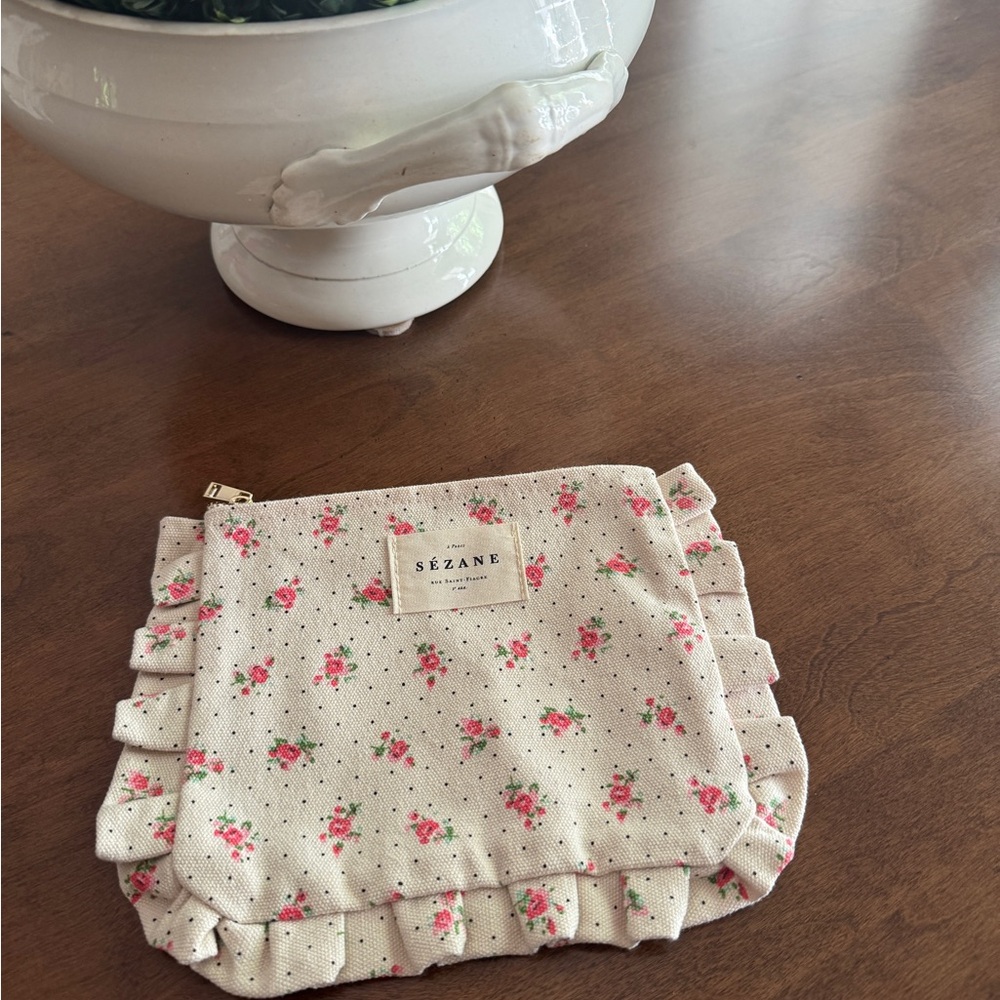 NWOT Sezane Froufrou Pouch Rose Floral Makeup Bag